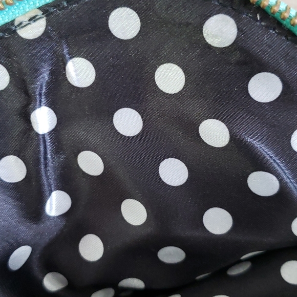 Maurice's Clutch - Picture 6 of 6